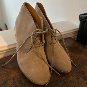 Clarks Women's Beige Suede Ankle Booties